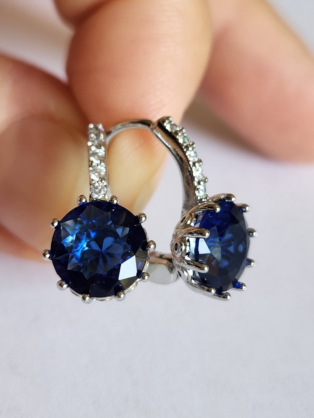 New 925 Silver Round Cut Blue Sapphire Diamond Hoop Earrings for Women